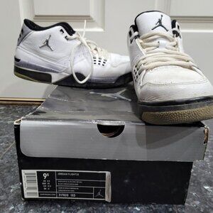Nike Jordan Flight23 - Size 9.5 Style 317820-103